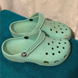 Seafoam Green Original Crocs Mens Sz 4 Womens Sz 6 GUC See Pics